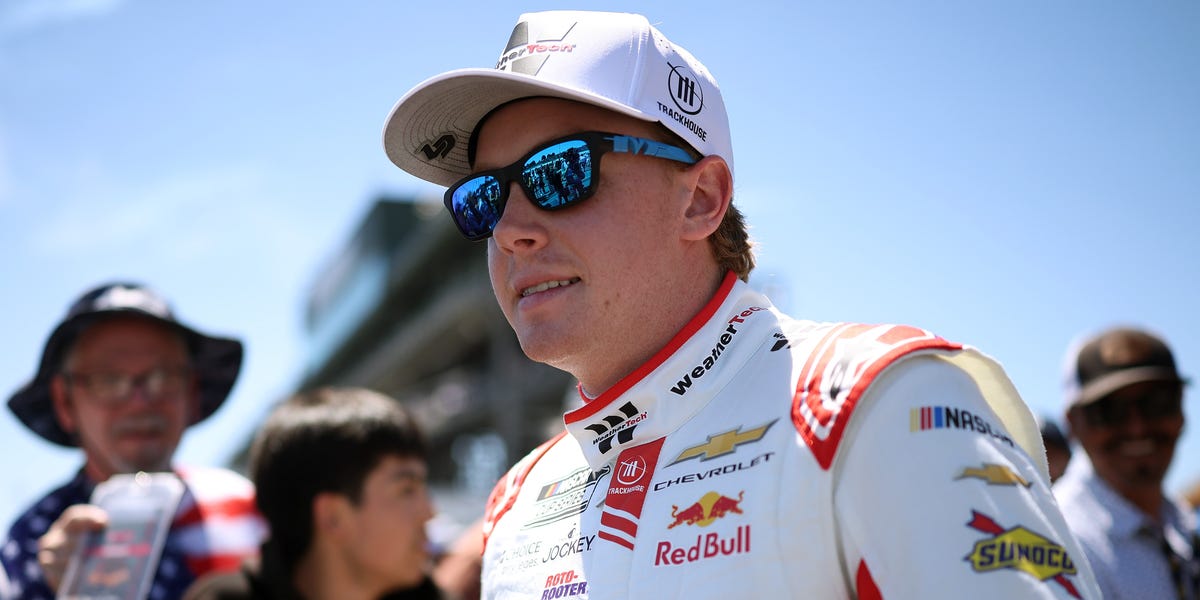Connor Zilisch Will Replace Alex Bowman at Hendrick Motorsports