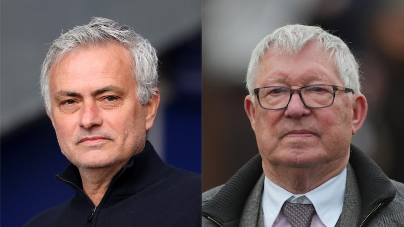 Jose Mourinho reveals he signed contract to succeed Sir Alex Ferguson at Man Utd