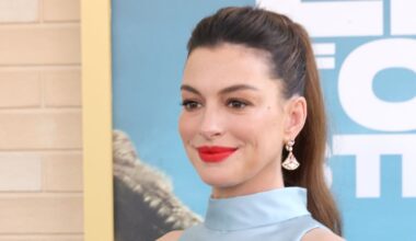 Anne Hathaway Debunked the Fake-Pregnancy Rumors