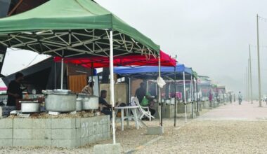 Khareef kiosks put business ownership under scrutiny