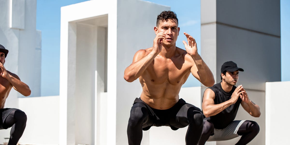 This Small-Space 'Jailhouse Complex' Builds Muscular Legs Without Weights