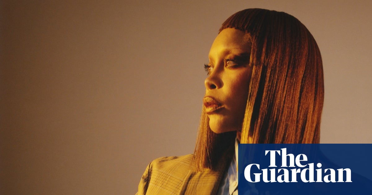 ‘I’m an ever-changing vessel’: Erykah Badu on defying definition, life as a birth and death doula and her first album in 11 years | Soul