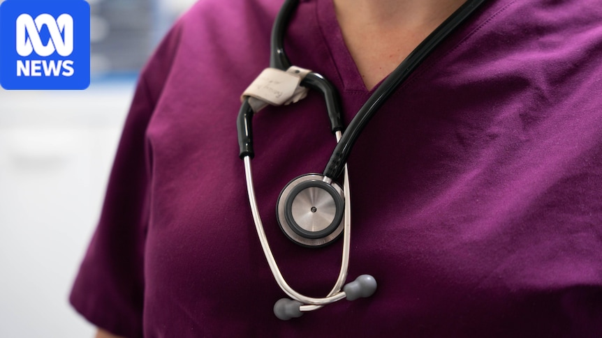 Health regulator AHPRA apologises for breaching doctor privacy in bulk email