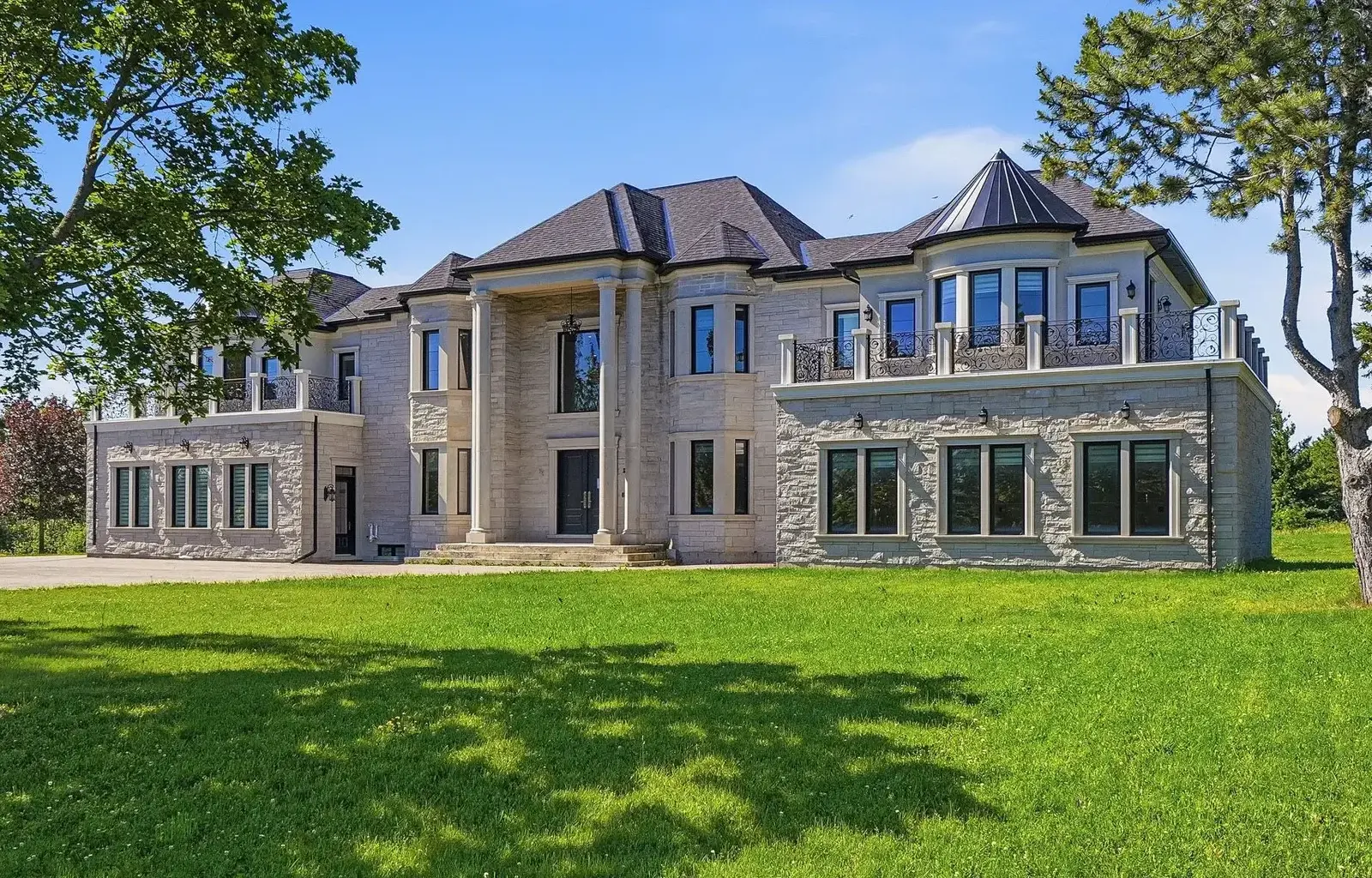 Mansion over $4.3M tops most expensive home sold in Brampton this summer