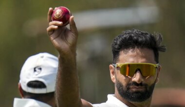 Auqib Nabi to play three County Championship games for Surrey