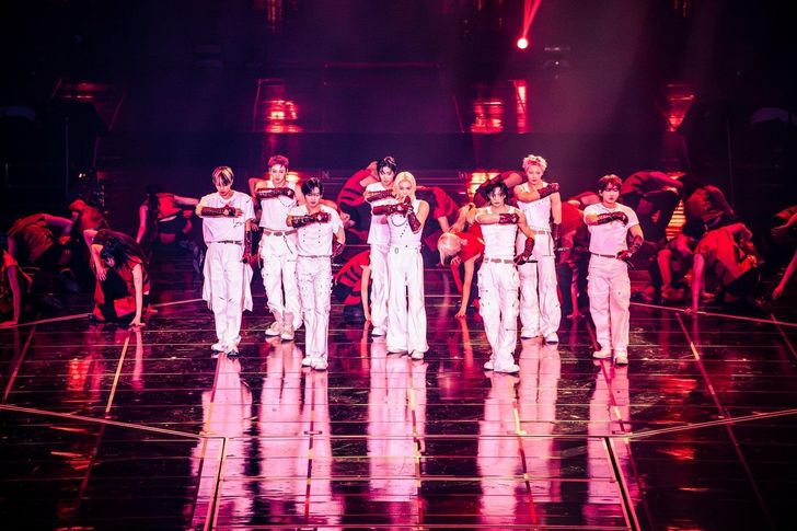 K-pop boy band Stray Kids performs during its world tour 'Stray Kids World Tour 'RUN IT'' at KSPO Dome in Seoul's Songpa District, Aug. 2. Courtesy of JYP Entertainment