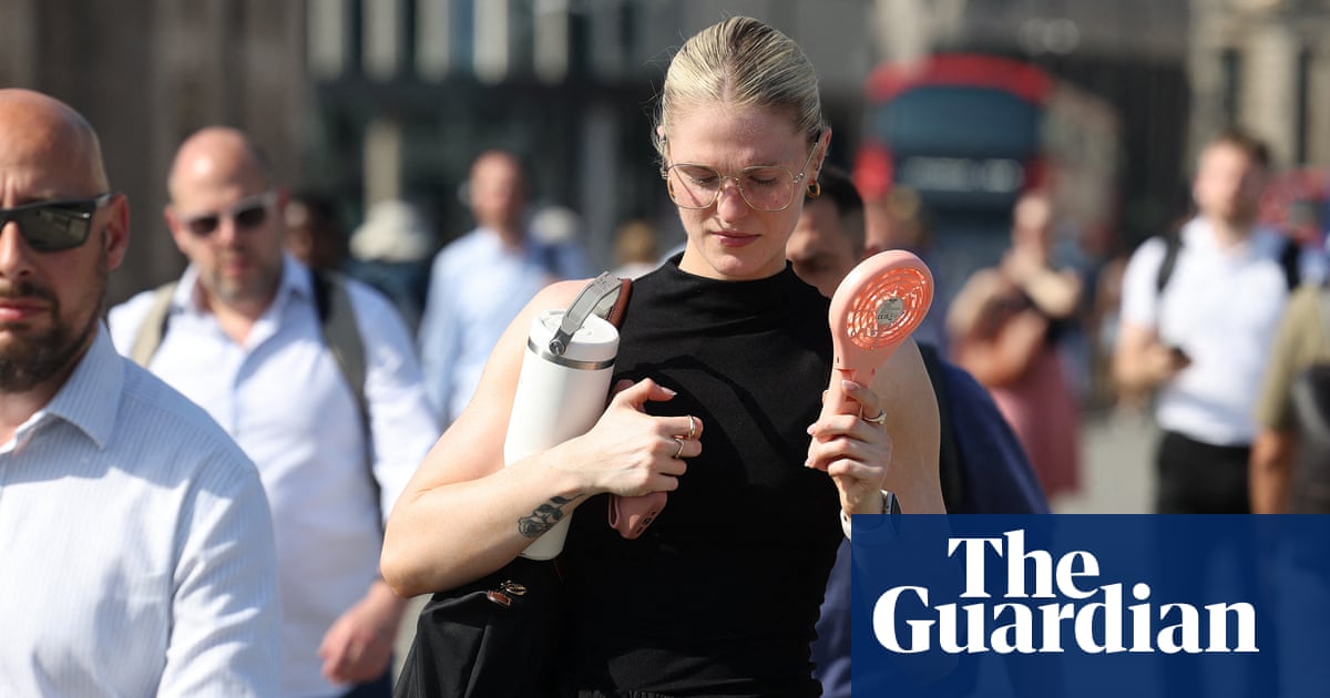 UK heatwaves may have cost economy £4.4bn in lost output so far this year, analysis finds | Economics