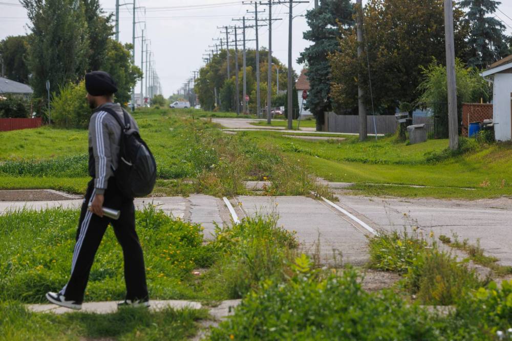 MIKE DEAL / FREE PRESS FILES
Premier Wab Kinew announced Wednesday the province was going to forge a plan to relocate the Canadian Pacific Kansas City central yards and many of other the lines that run through Winnipeg.