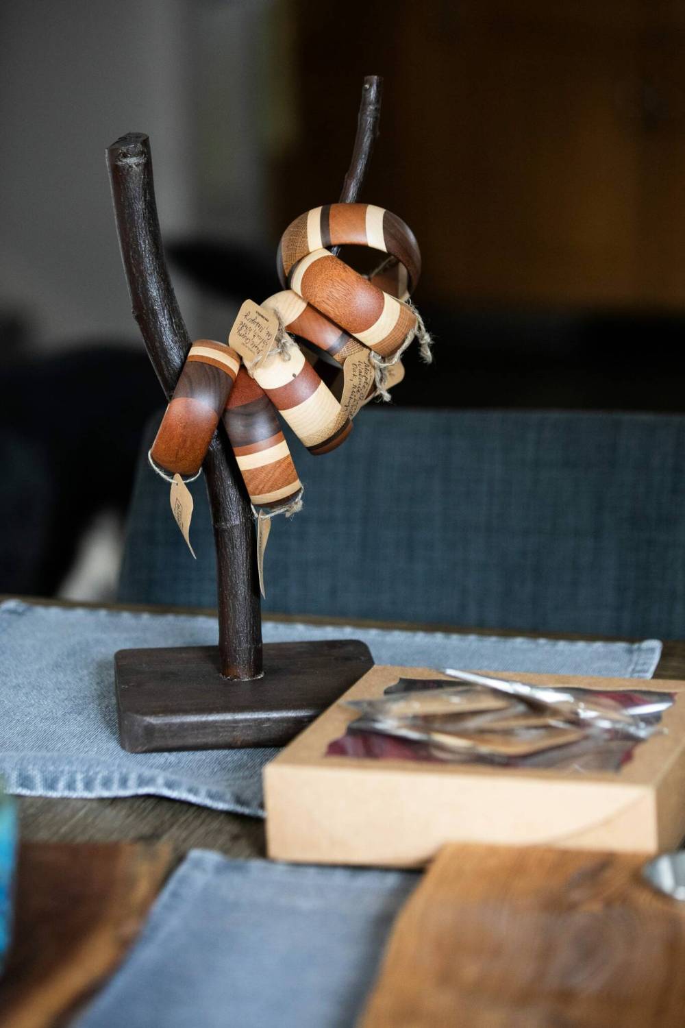 MIKAELA MACKENZIE / FREE PRESS
Woodworker Marina Bulan’s wooden bracelets.