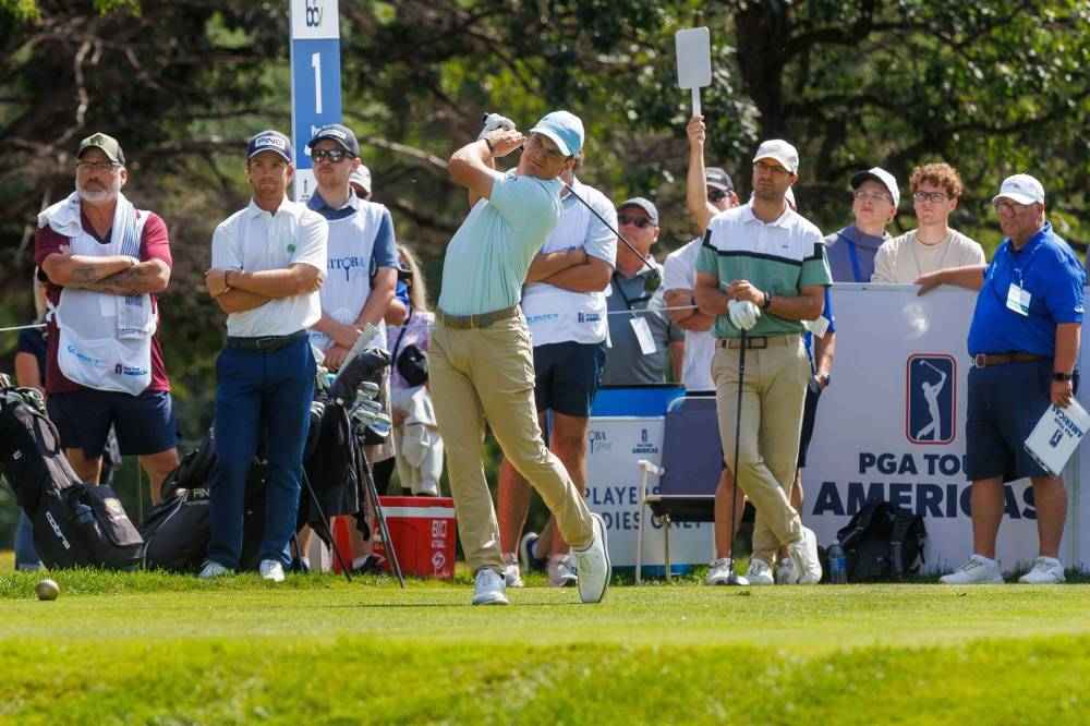 MIKE DEAL / FREE PRESS
Winnipeg golfer, Braxton Kuntz, on the first hole at Elmhurst Golf and Country Club on the first day of the Manitoba Open. Kuntz finished the open tied for 56th among the 156 players who teed it up for the tournament.