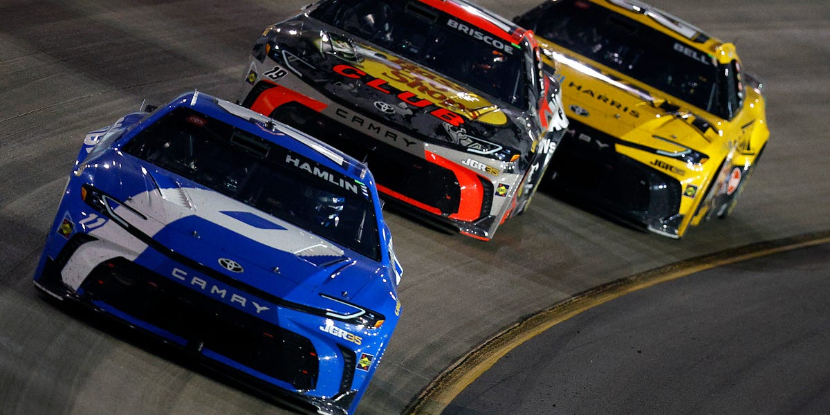 NASCAR’s Superteams Have a Stranglehold on the Chase