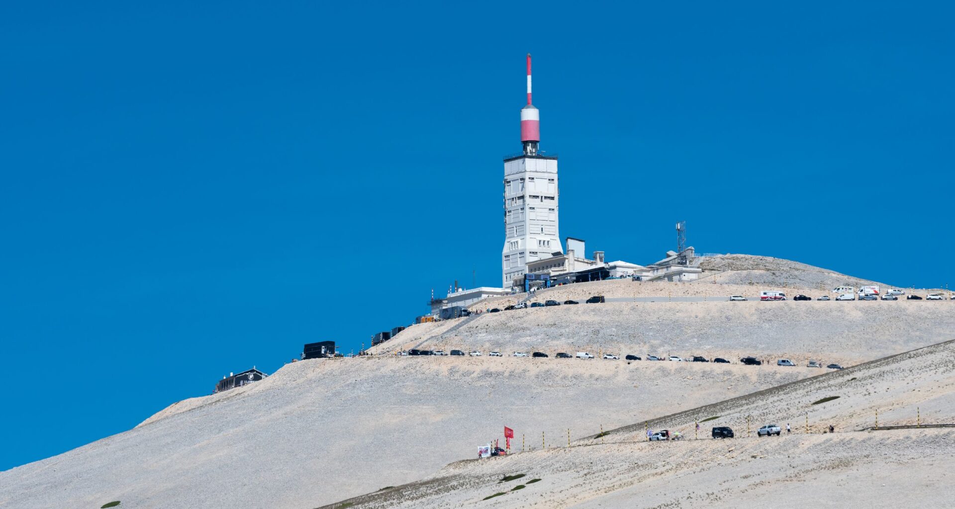 A proposal, a baptism of fire and an MTB ride at 10 years old – Everyone at the Tour de France Femmes has a Mont Ventoux story