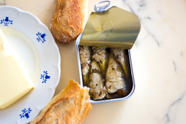 Tinned sardines with bread and butter