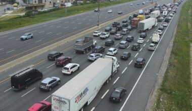 Hwy. 400 reopends following 'sudden death' investigation