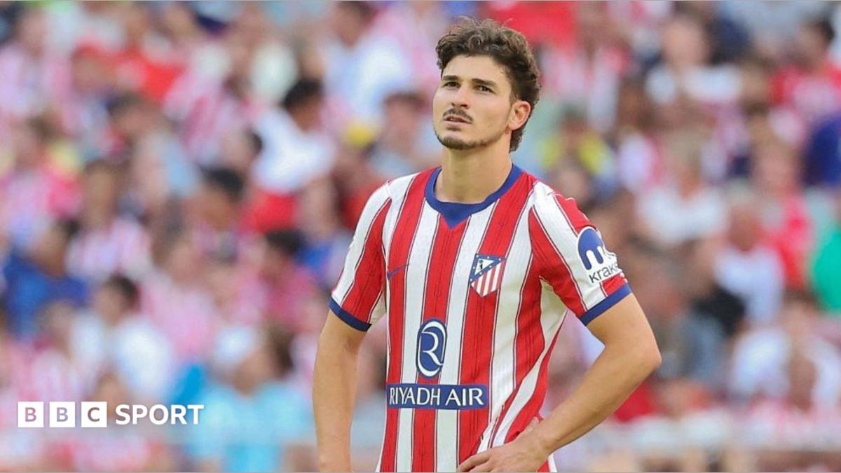 Julian Alvarez in action for Atletico Madrid