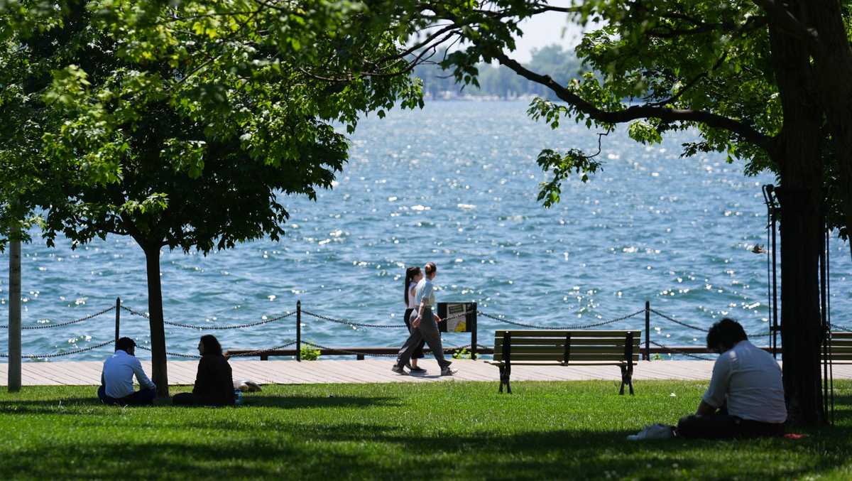 Trump suggests renaming Lake Ontario during Canada tariff dispute