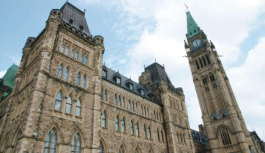 Ottawa Reveals Retaliatory Tariffs for US Products