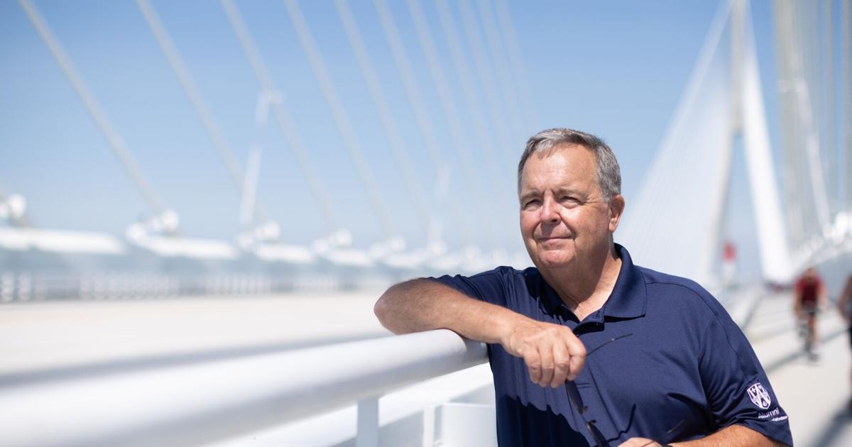 A walk across the Gordie Howe Bridge with a man who helped build it — in the shadow of Canada-U.S. tensions - Toronto Star