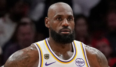 Former NBA champion warns the Lakers about LeBron James and his departure