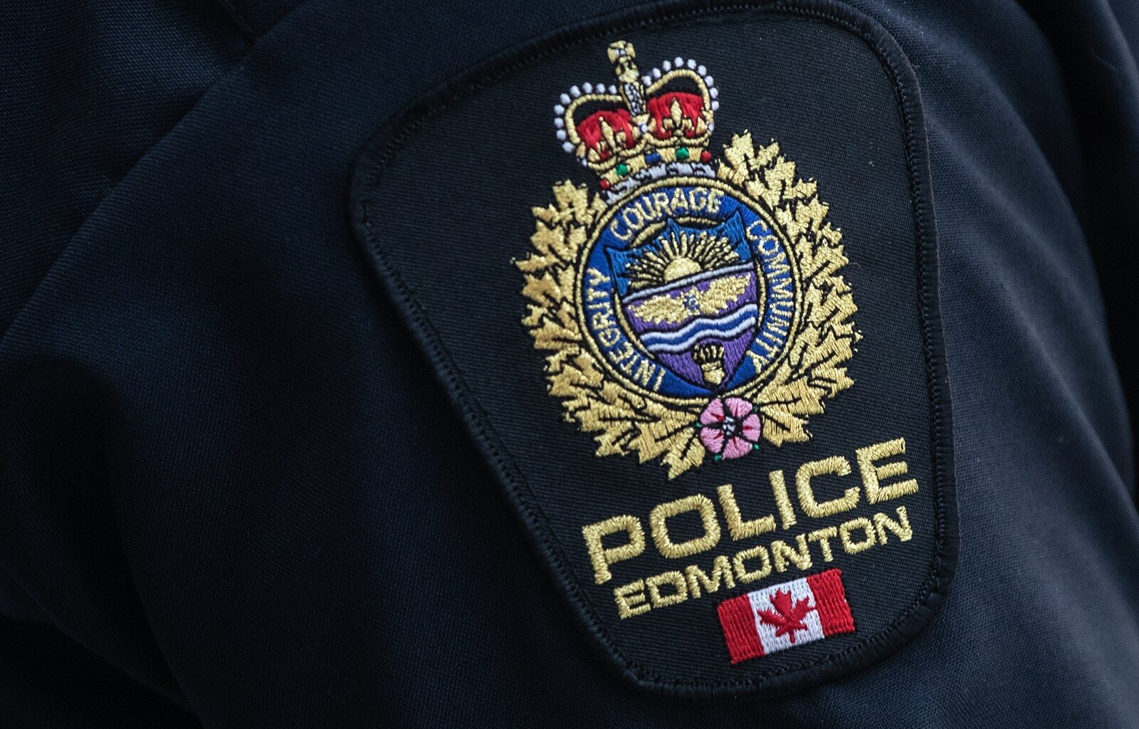 Arrest made after 2 men reportedly stabbed with screwdriver at Edmonton Sikh temple – Winnipeg Free Press