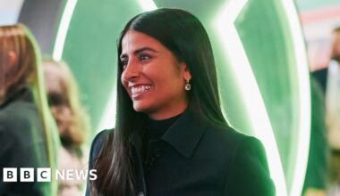 Xbox boss 'thinking about affordability' of next-gen console - BBC