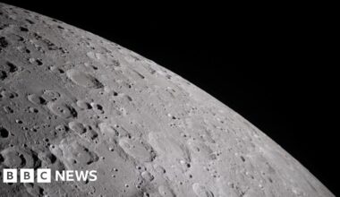 SpaceX: What can scientists learn from a Falcon 9 rocket hitting the Moon? - BBC