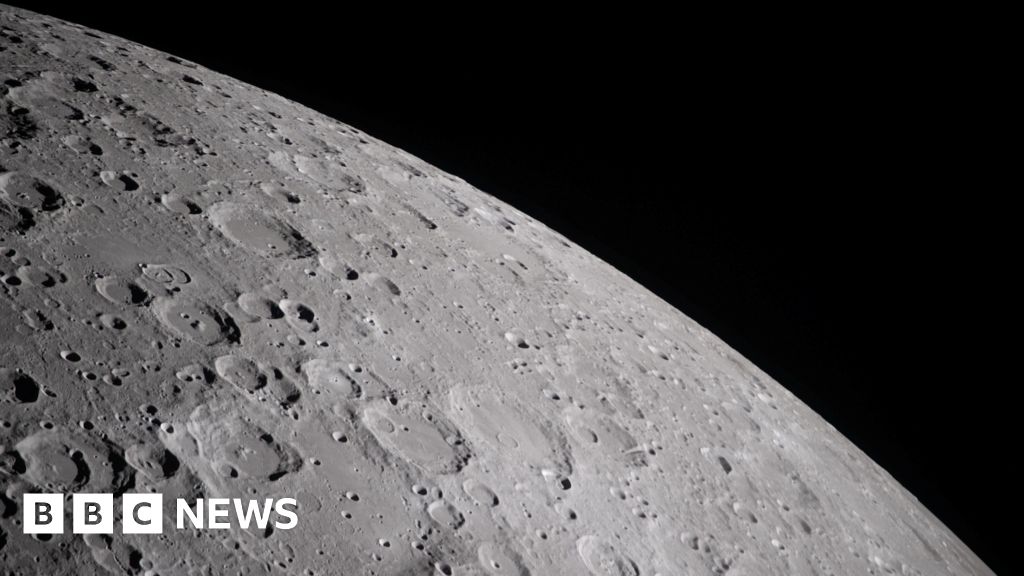 SpaceX: What can scientists learn from a Falcon 9 rocket hitting the Moon? - BBC