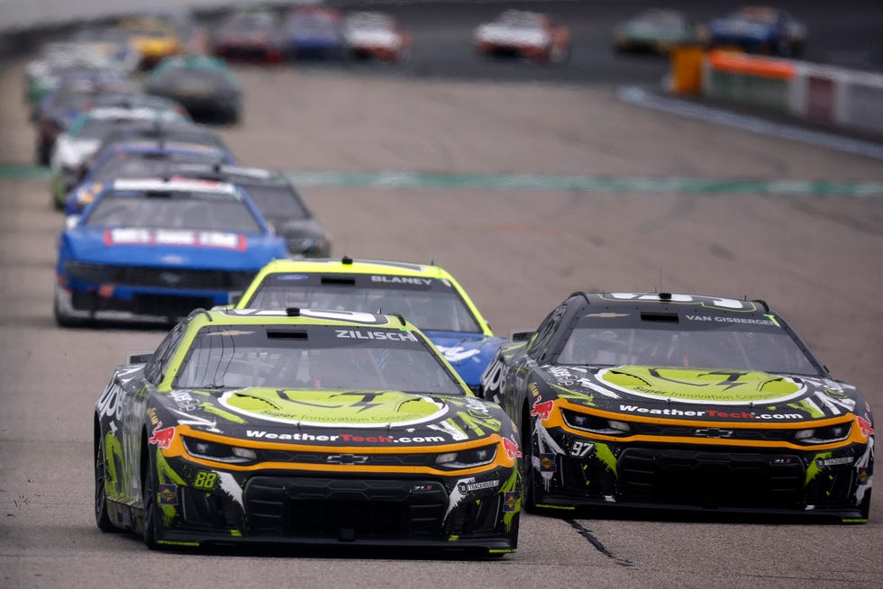 NASCAR Cup Series Dollar Tree 301