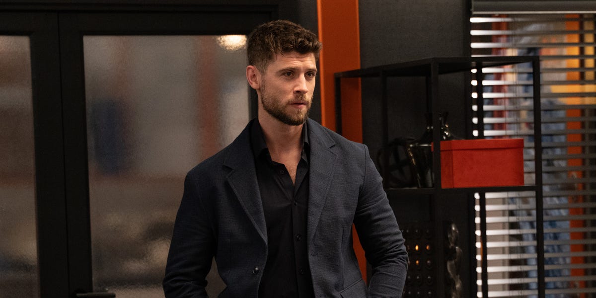 Emmerdale first look as Joe Tate is held by police in Billy mystery