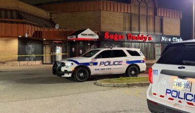 Mississauga stabbing: Man seriously injured