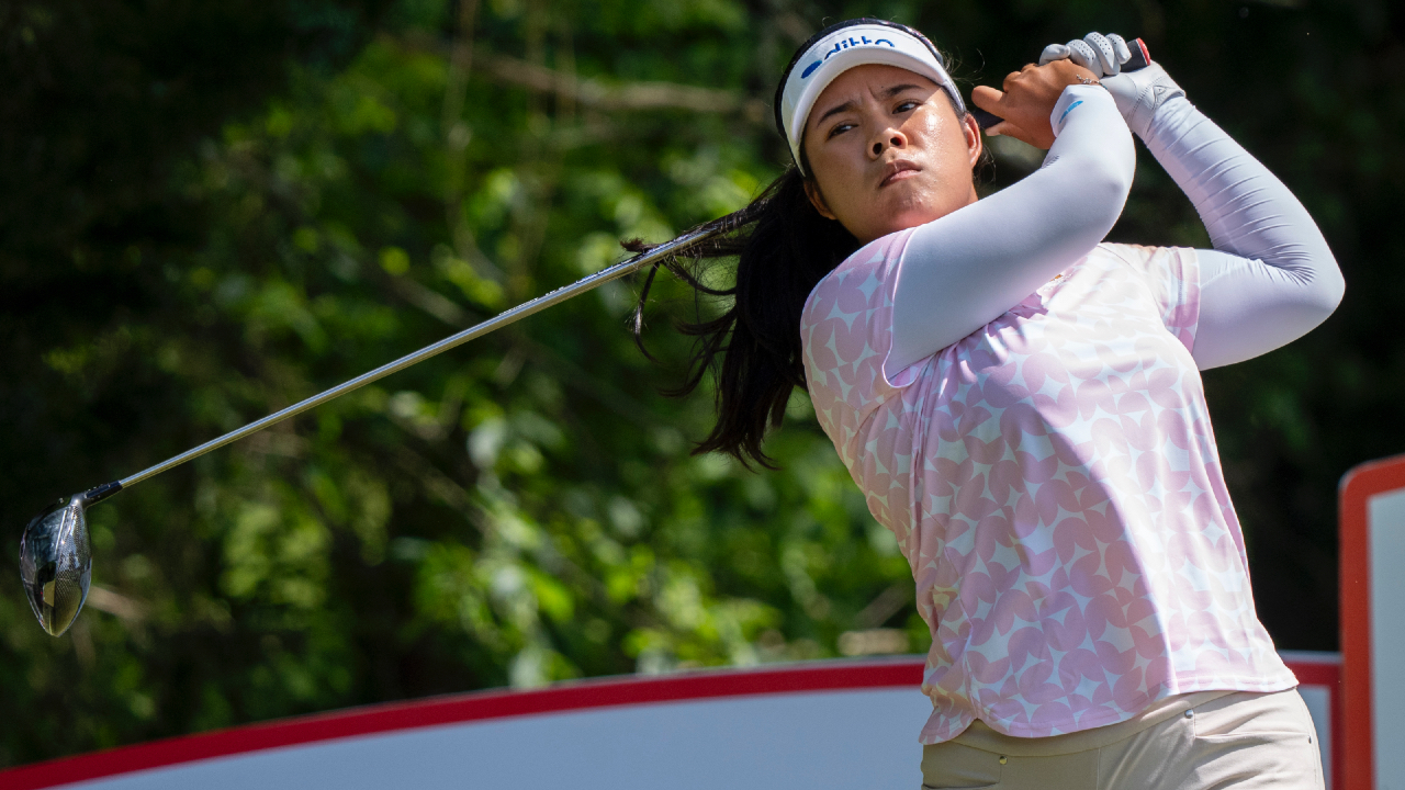 Yubol takes LPGA Tour lead into the weekend in Portland