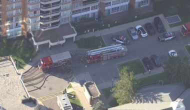 Scarborough apartment fire leaves 1 dead