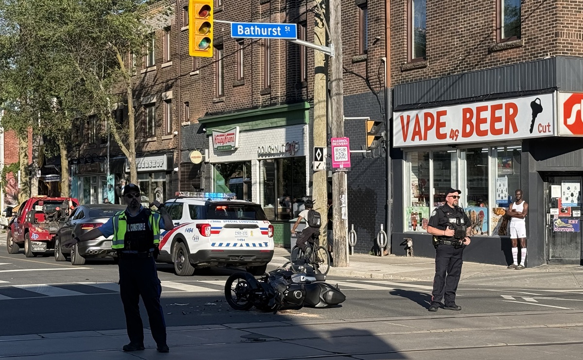 Motorcyclist rushed to hospital after crash at downtown Toronto intersection