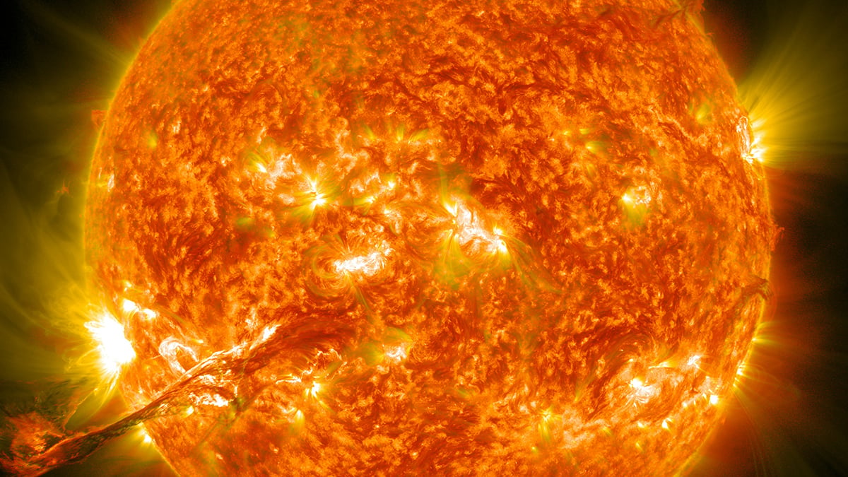 Scientists May Have Finally Solved The Sun's Missing Silver Mystery : ScienceAlert