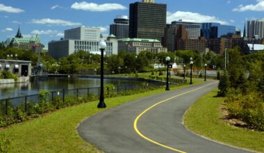 Ontario bike lane rules are already affecting Ottawa projects