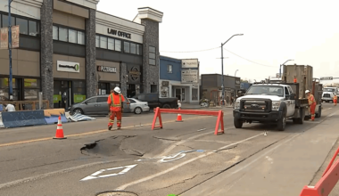 Sinkhole and watermain break in Calgary’s Bowness neighbourhood
