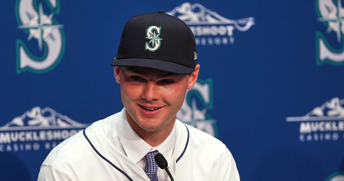 Report: Seattle Mariners calling up prized lefty Kade Anderson to start vs. Cubs Saturday