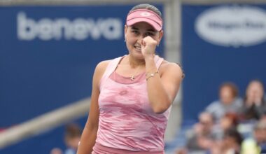 Venus Williams falls to Kamilla Rakhimova in rain-delayed first round at NBO