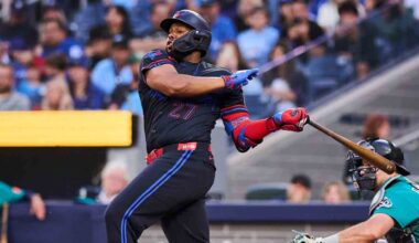 Blue Jays’ bats break out behind Cease to gain ground in wild-card chase