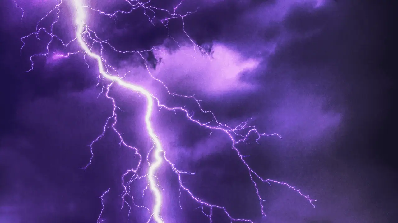 Thunderstorms could bring large hail and tornado to parts of southern Ontario.