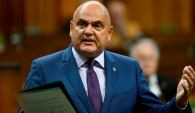 Larry Brock: Conservative MP to resign in September