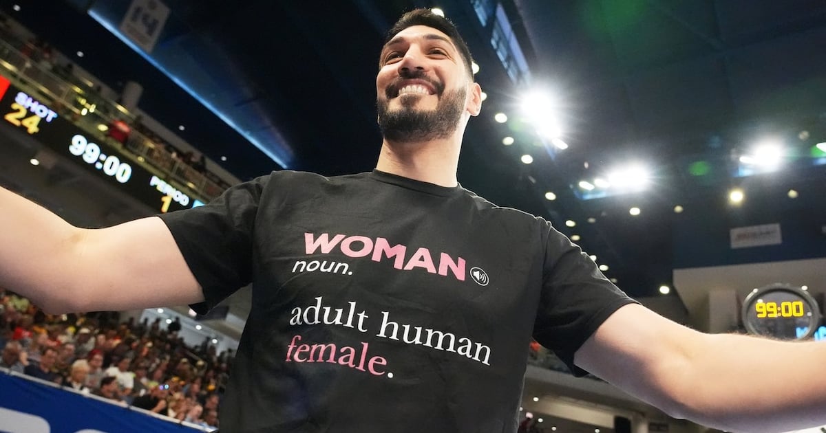 Enes Kanter Freedom ejected from Fever-Sky game after he was confronted by Sky's Cloud
