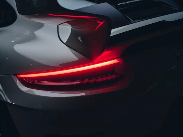 Porsche 911 GT2 RS Flachbau