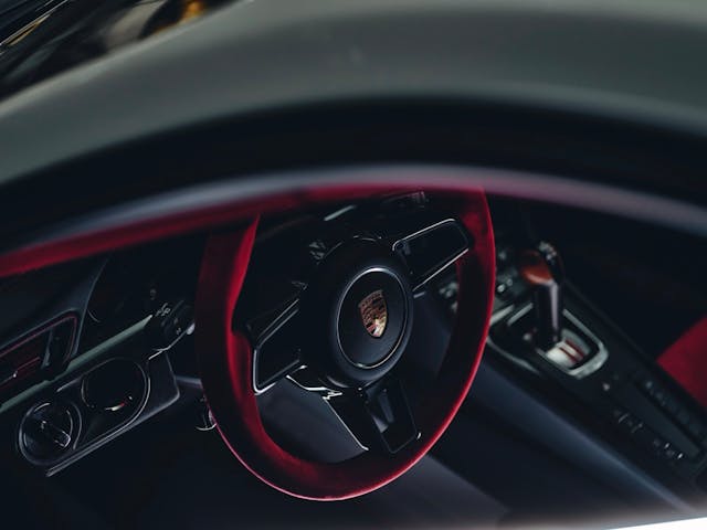 Porsche 911 GT2 RS Flachbau