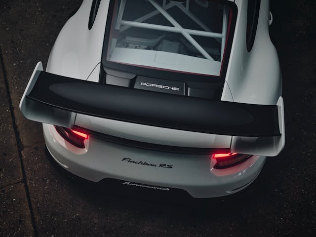 Porsche 911 GT2 RS Flachbau
