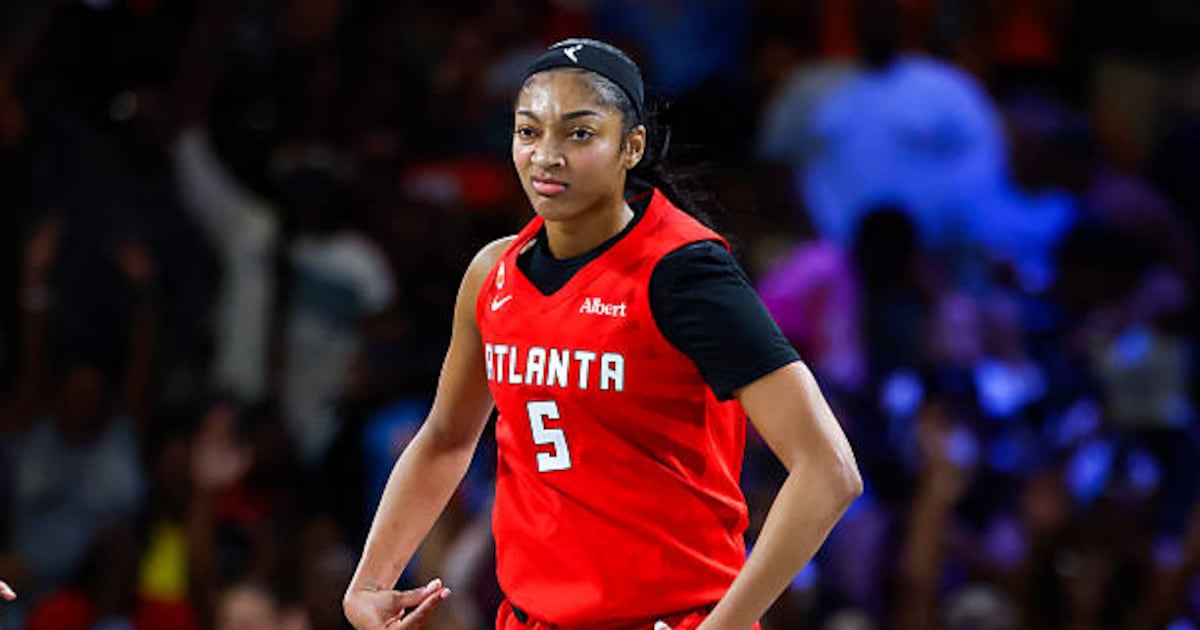The secrets behind Angel Reese's legendary rebounding