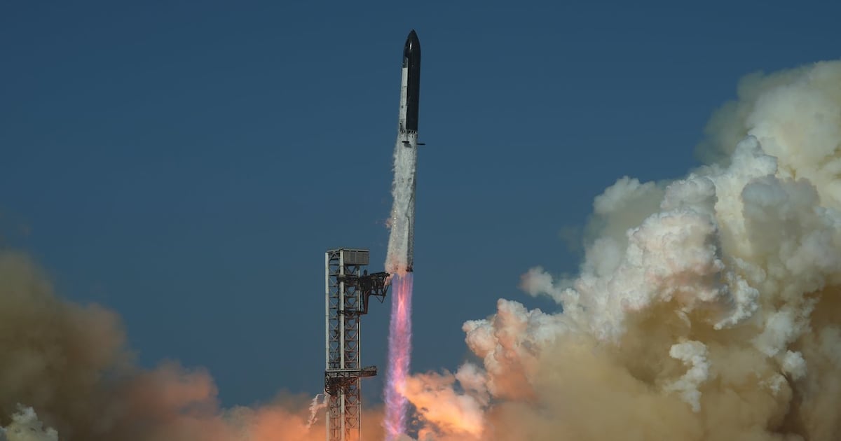 Space X: Canada enters commercial spaceflight era