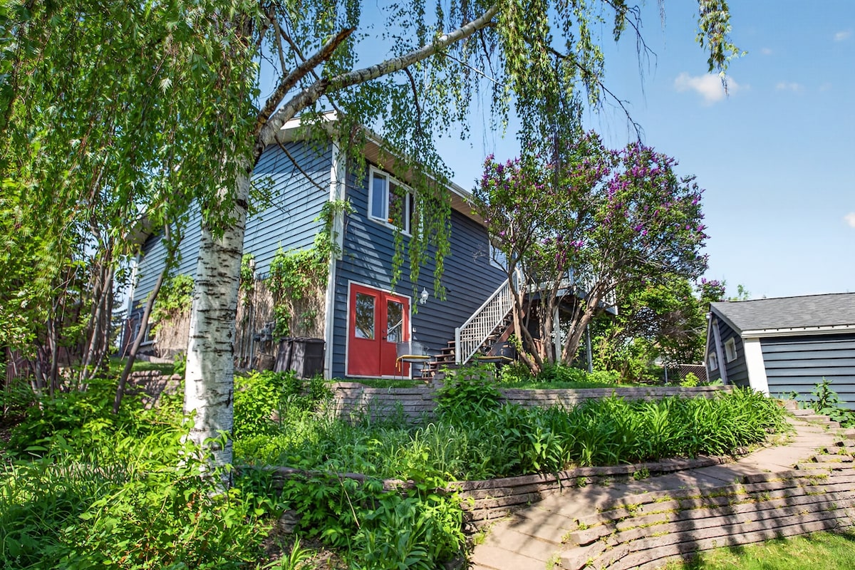 Calgary home sells for $640,000 after kitchen and bathroom upgrades