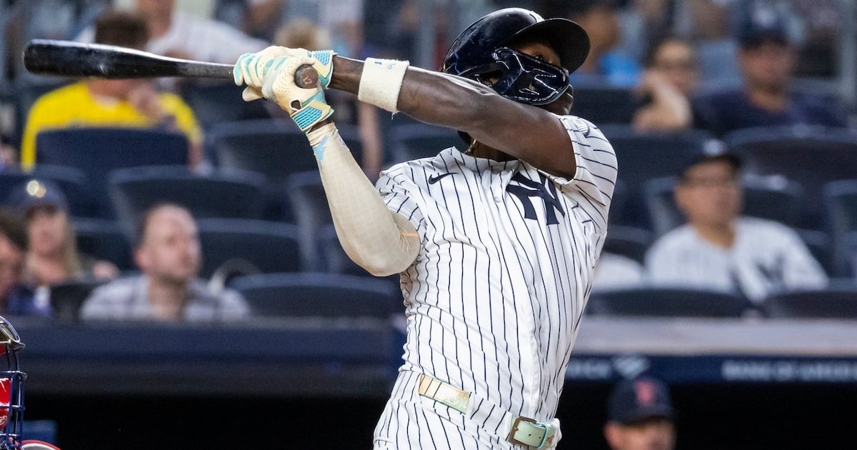 Ben Rice drives in 3 runs as New York Yankees beat Boston Red Sox to earn a doubleheader split