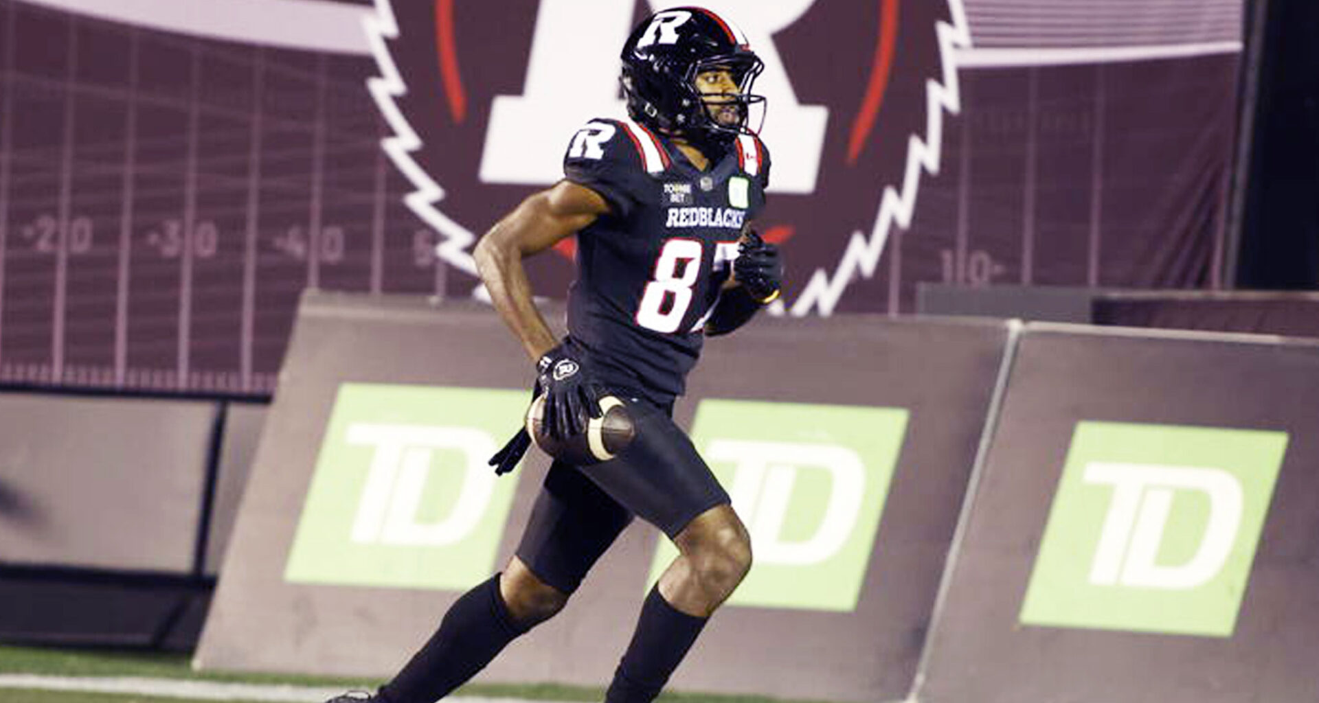 REDBLACKS release receiver Eugene Lewis